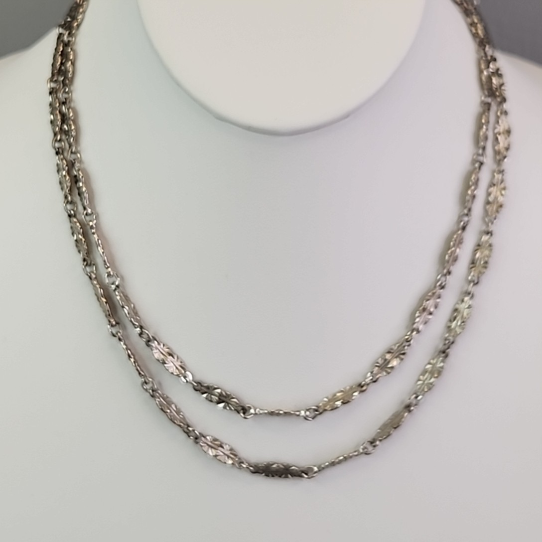 Vintage Chain Necklace Silver Tone Starburst Etched Bar Link 34″