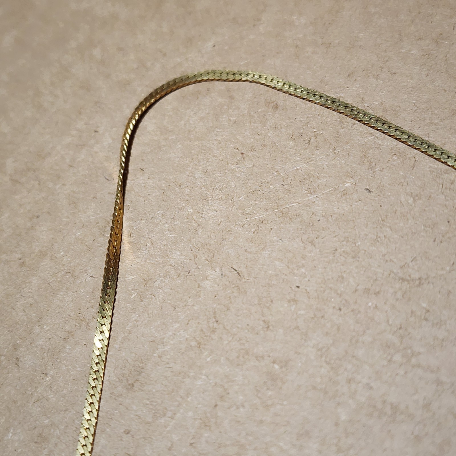 Vintage AVON Gold Tone Necklace Flat Snake Chain 30″ Inches Long Retro Jewelry