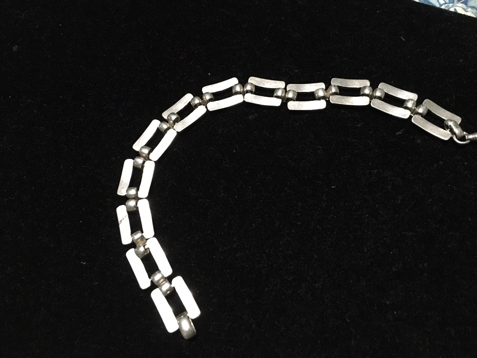 Vintage 835 Silver Chunky Link Bracelet 7.5′ 20 grams Signed