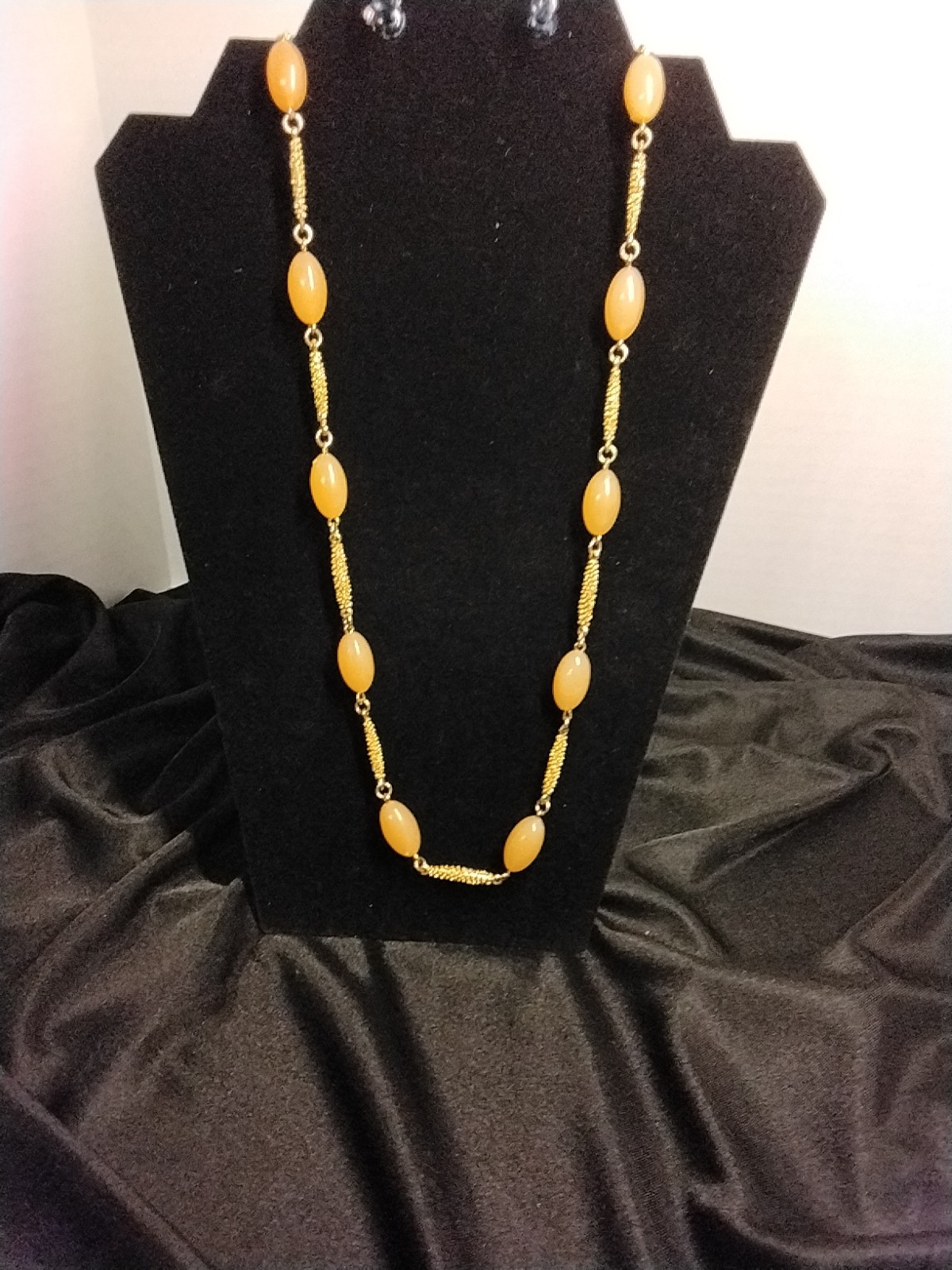14″ Vintage Butterscotch Amber Beads & Gold Necklace for any occasion.