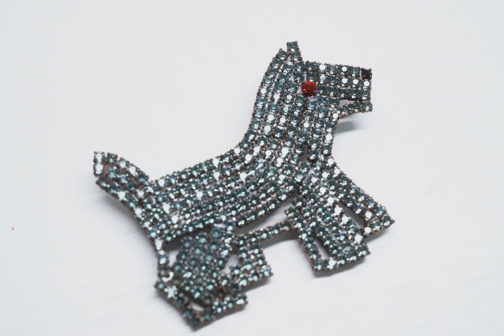 Vintage brooch Gablonz dog terrier rhinestone light blue 6 cm.