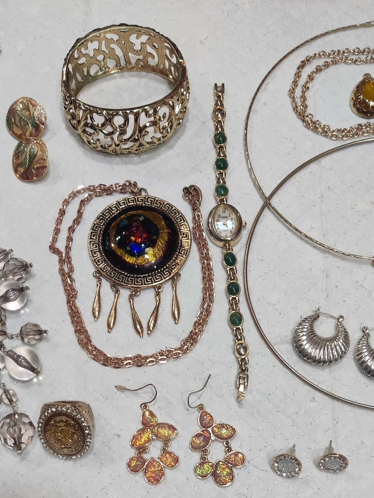 Lot Of Estate Costume Jewelry, 15 Pcs