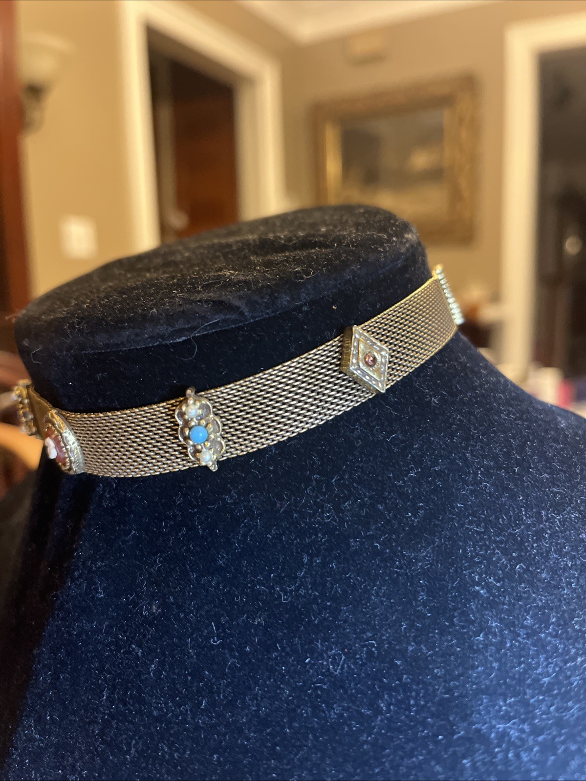 Gold Tone vintage Charm Mesh Revival Chocker 1940 50s
