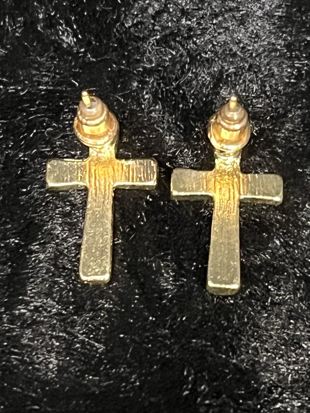 VINTAGE YELLOW GOLD PLATED CROSS CRUCIFIX STUD EARRINGS .75” CHRISTIAN