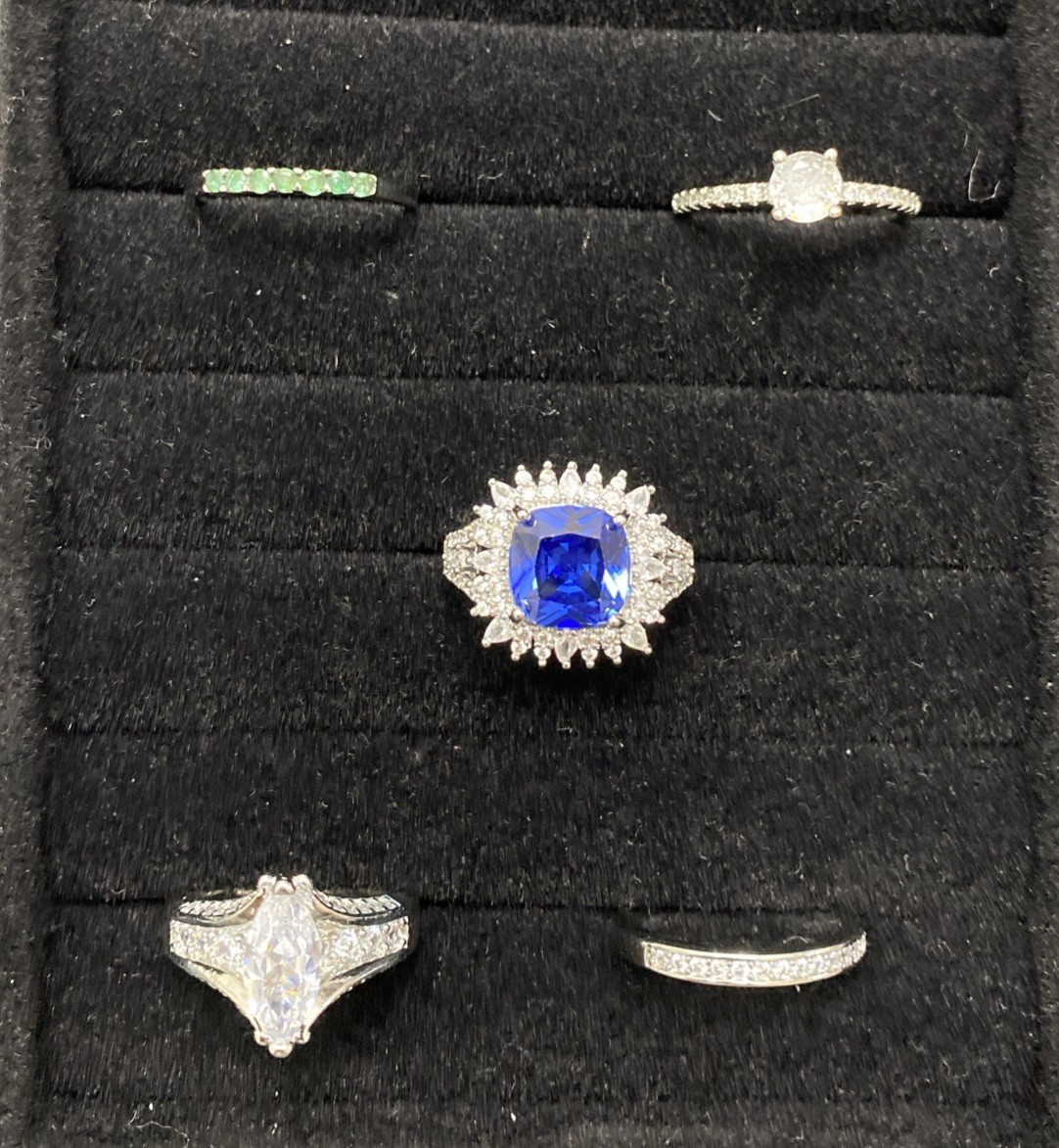 ✨Lot Of 5 Vintage To Now Beautiful Gemstone Estate Rings, All Size 8✨