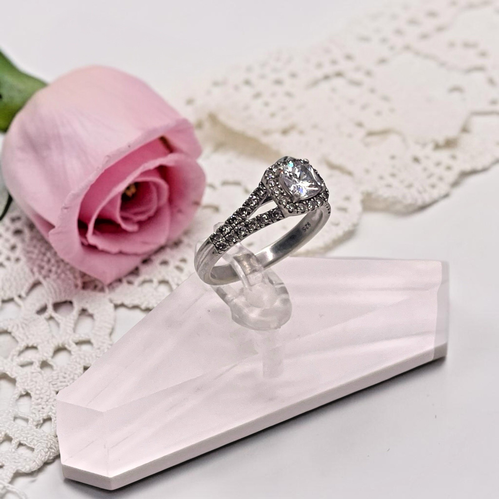 Vintage EC 925 Sterling Silver CZ Halo Accent Split Shank Ring, size 7