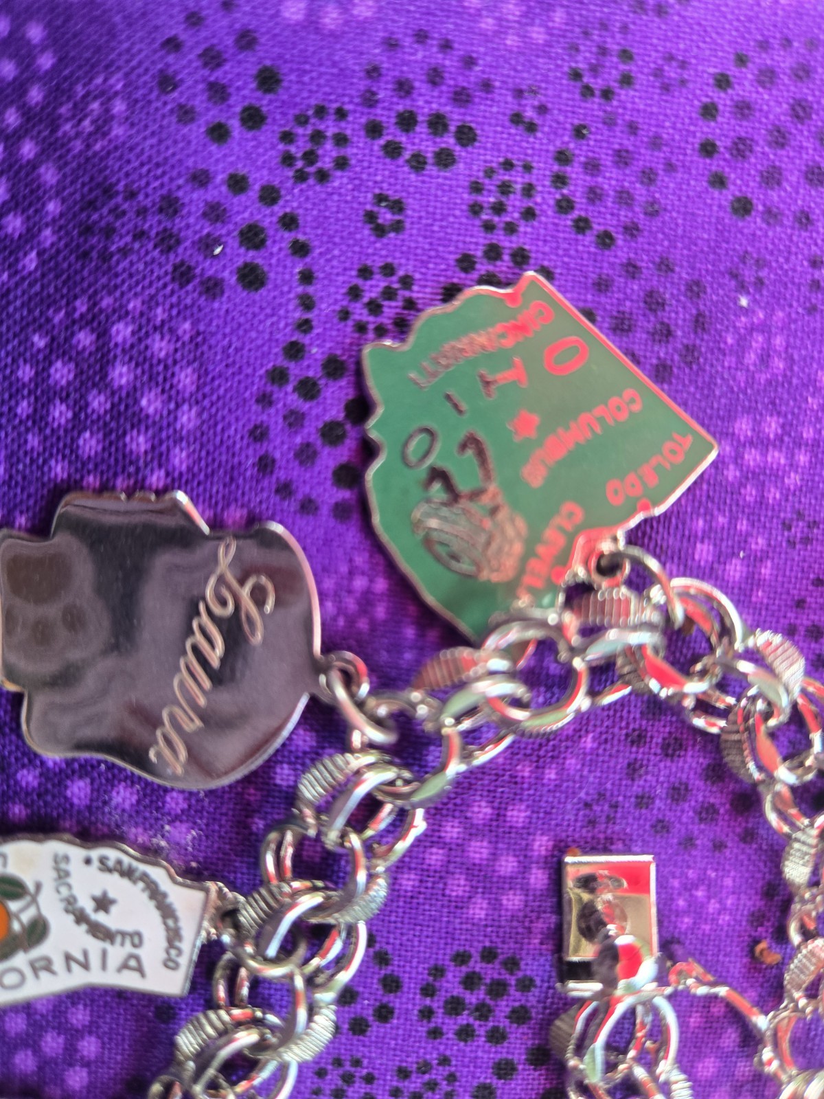 VINTAGE 1960’S STERLING SILVER 8 CHARM BRACELET 7.5 IN TRAVEL CA FL OH