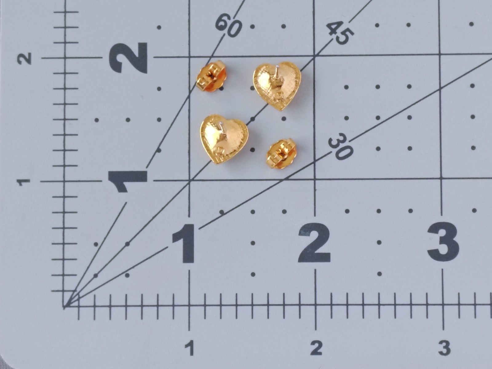 Vintage 1979 AVON ‘Heartshine’ Pierced Earrings Pavé Rhinestones Goldtone Hearts