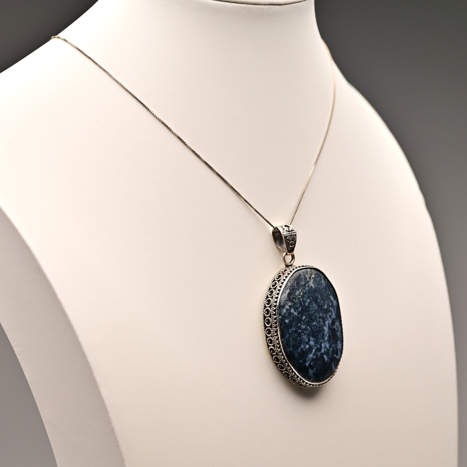 Vintage Original Sterling Silver Dumortierite Gemstone Pendant Estate Necklace