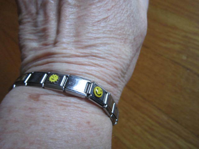 Stainless Steel Link Stretch Charm Bracelet Disney Lion King Diploma Flute Smile