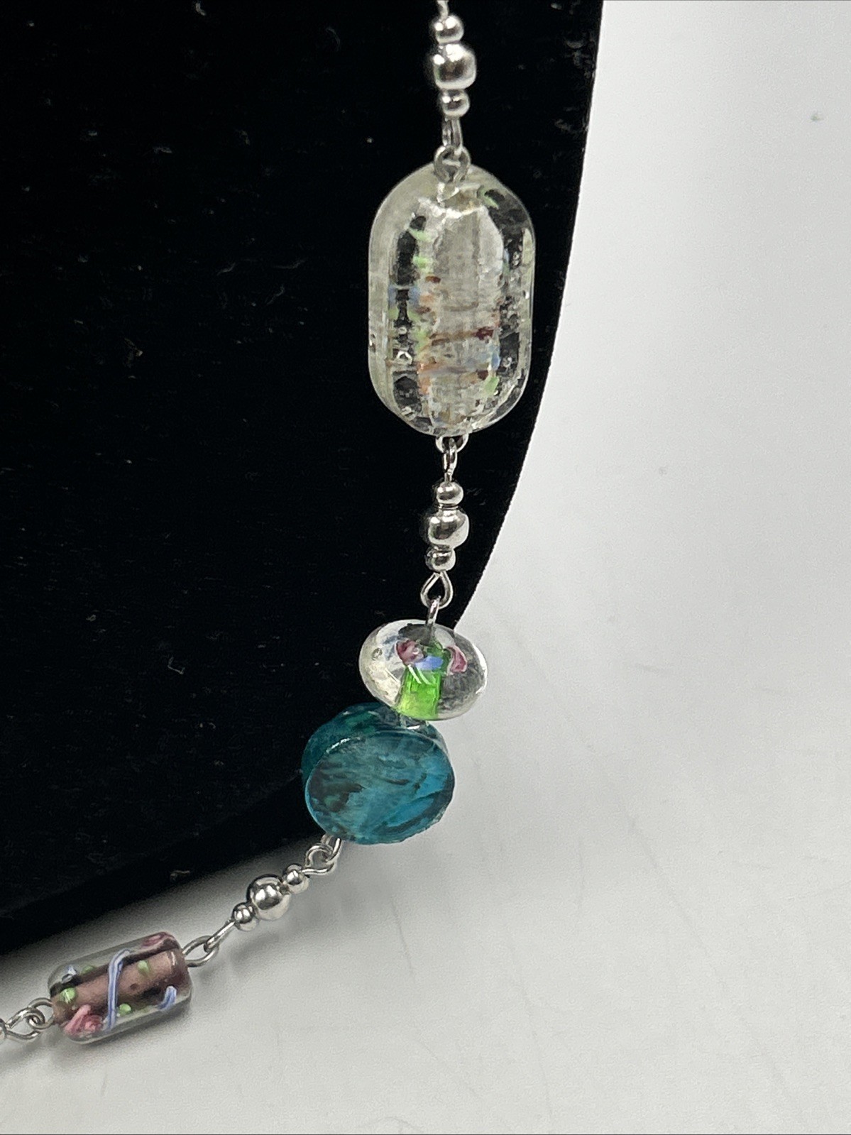 VTG Premier Design Art Glass Beaded Necklace Silver Tone Signed 30”w/2”