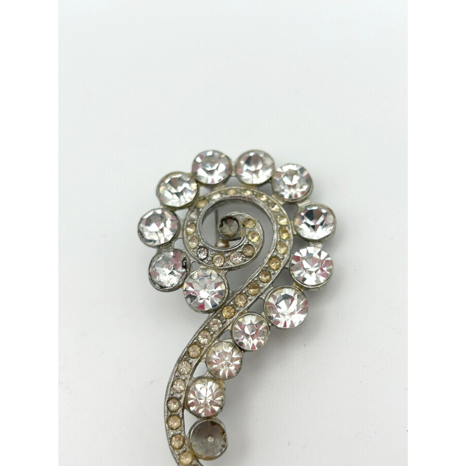 Vintage 1940s Pot Metal Rhinestone Brooch Pin Swirl Dangle Drop As Is