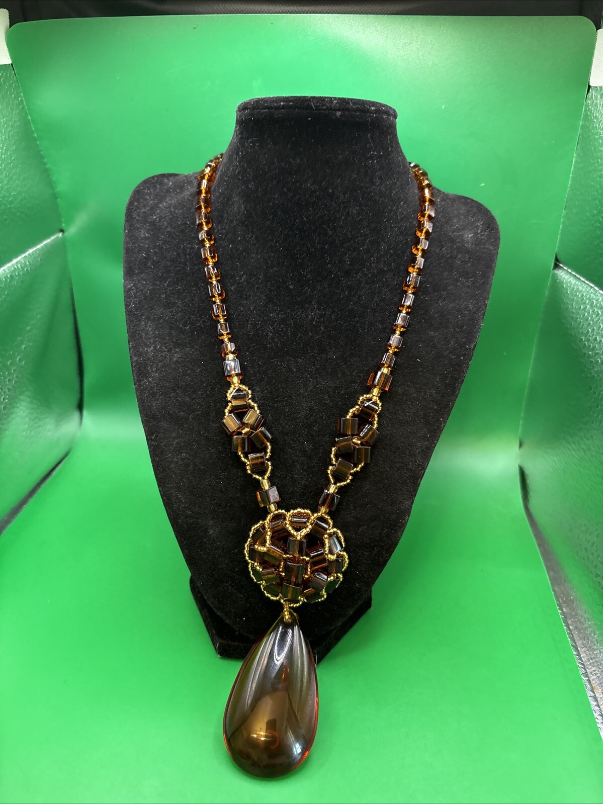 Vintage Brown Color Glass Dangle Necklace Teardrop