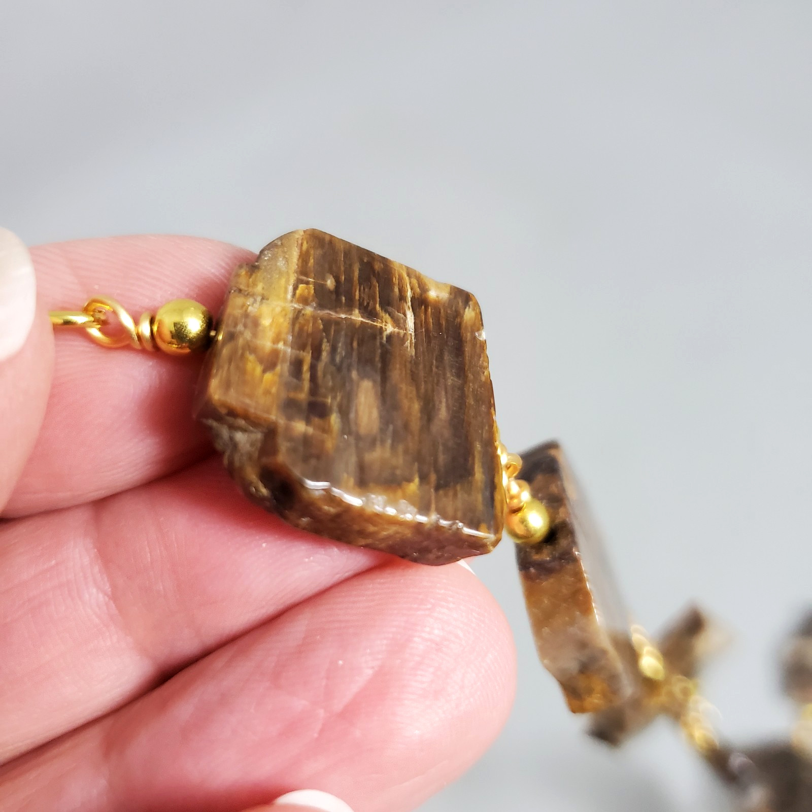 Polished Petrified Wood 7 Slices Gemstone Gold Tone Collar Necklace Vintage