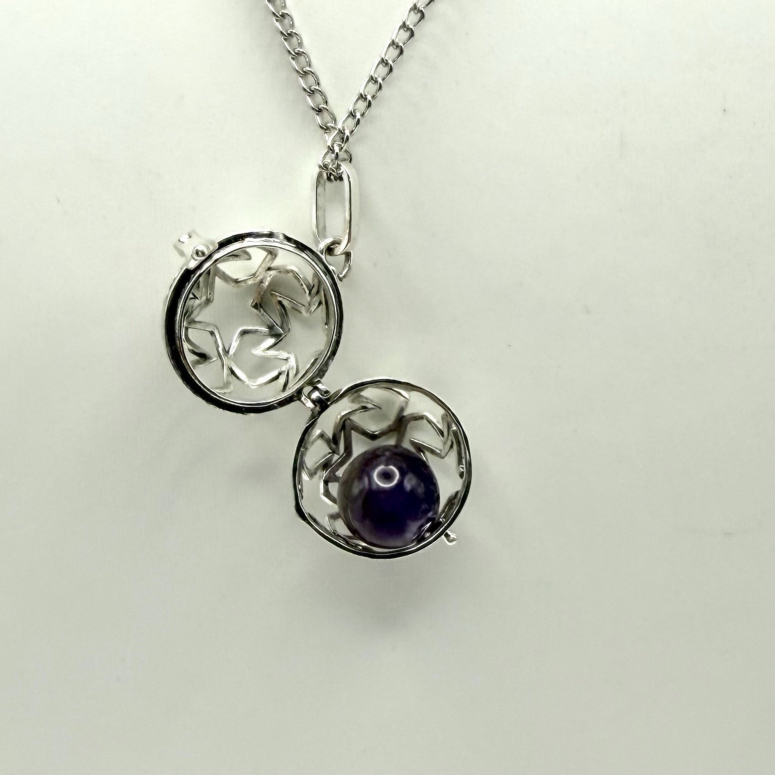 Vintage Silver Tone Cage Pendant Necklace 20 Inch Chain Y2K