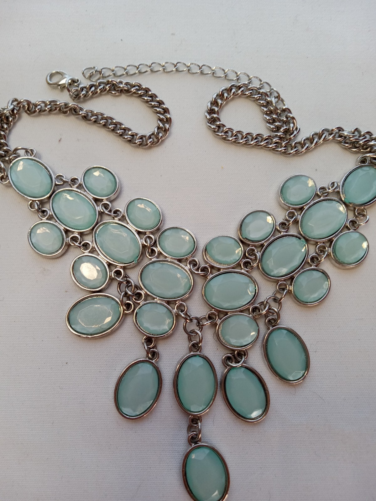 Style: Statement bib necklace / drop fringe collar necklace