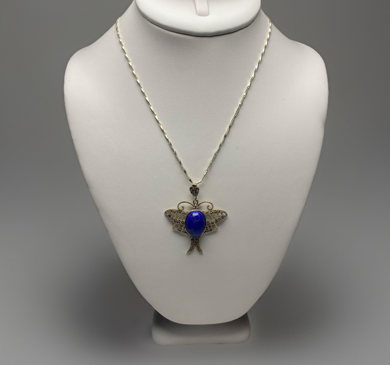 Vintage Sterling Silver 925 Butterfly Lapis Marcasite Pendant Necklace 20 in