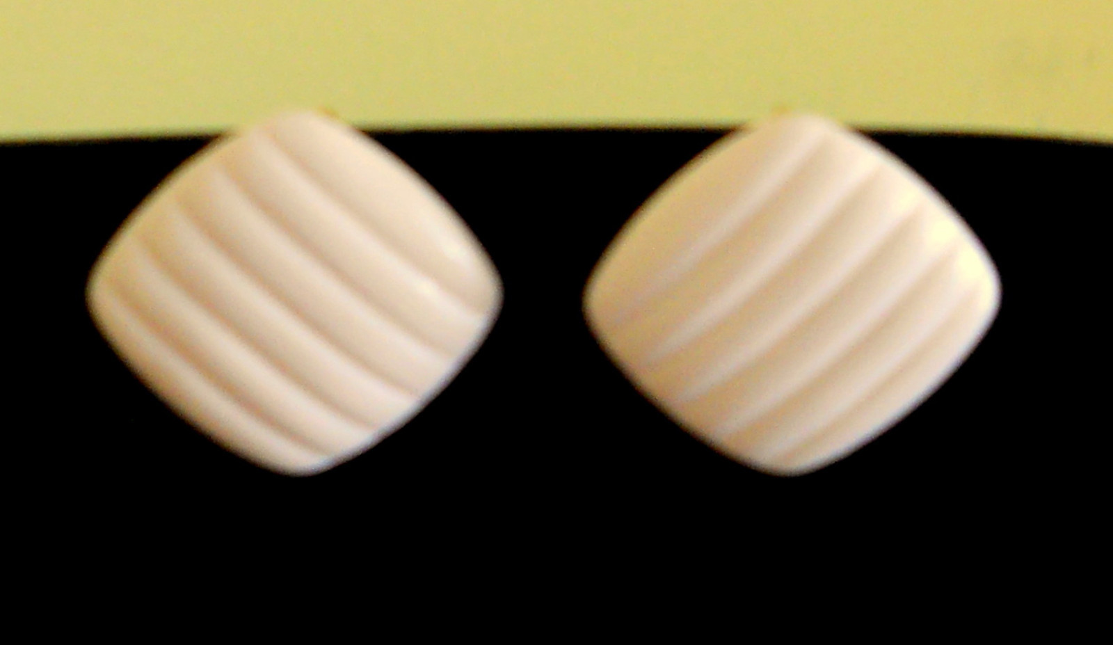 Avon Clip On Earrings Creamy Plastic Modern Art Deco Nickel Free 1980’s True VTG