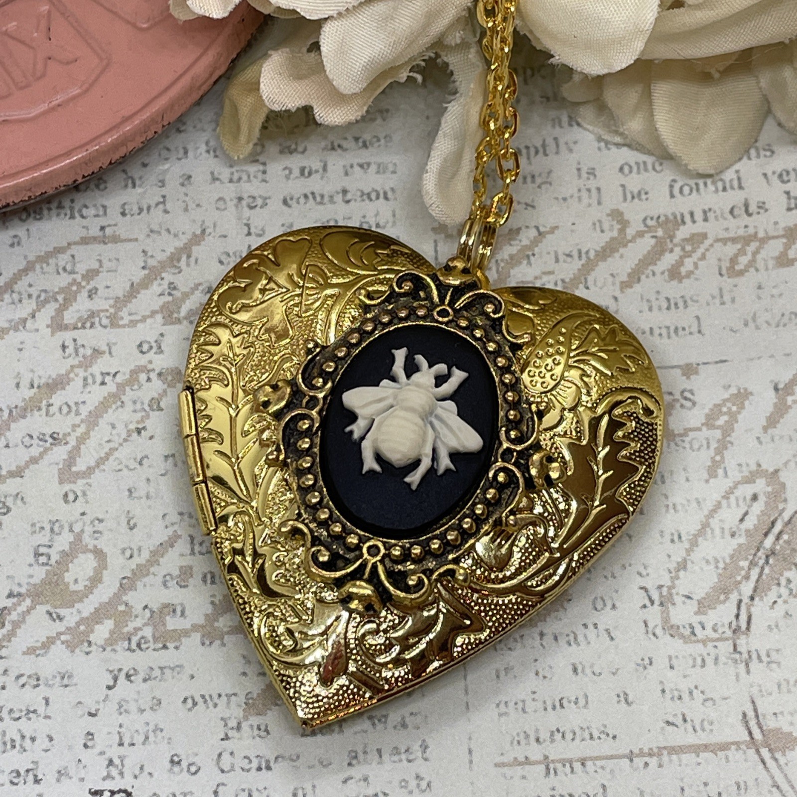 Gold Heart Locket Photo Birthday Anniversary Wedding Cameo Bee Honey Necklace