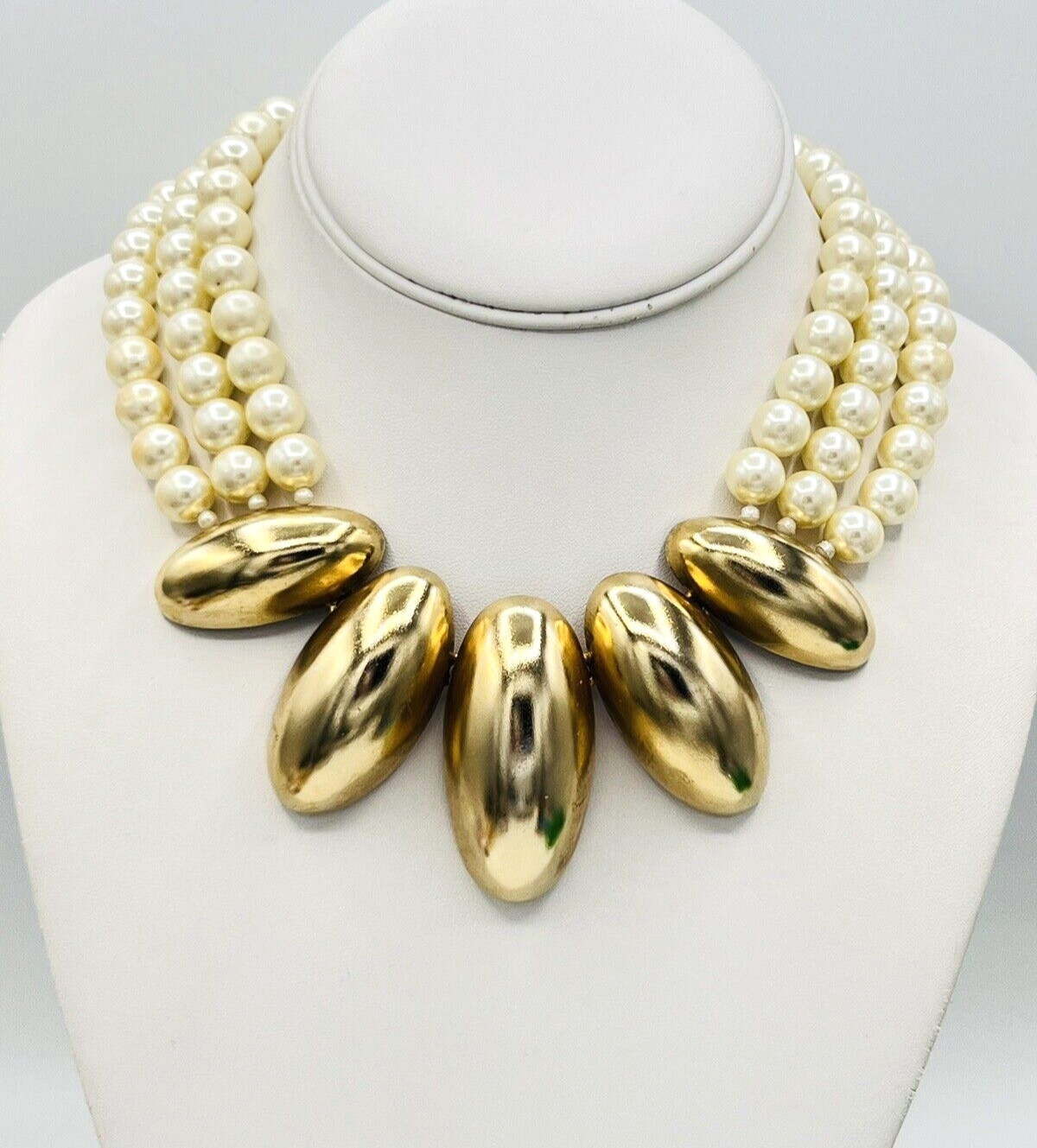 Designer Mimi Di Niscemi 1984 Gold Tone Faux Pearl Runway Necklace