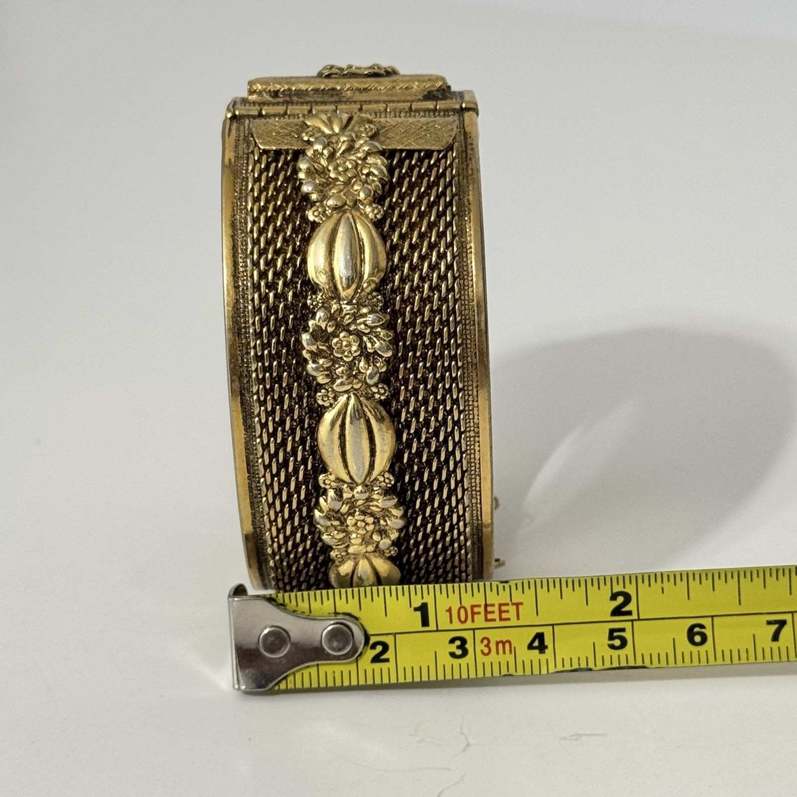 Wide Brass Gold Tone Victorian Revival Style Floral Bangle Hinged Cuff Bracelet