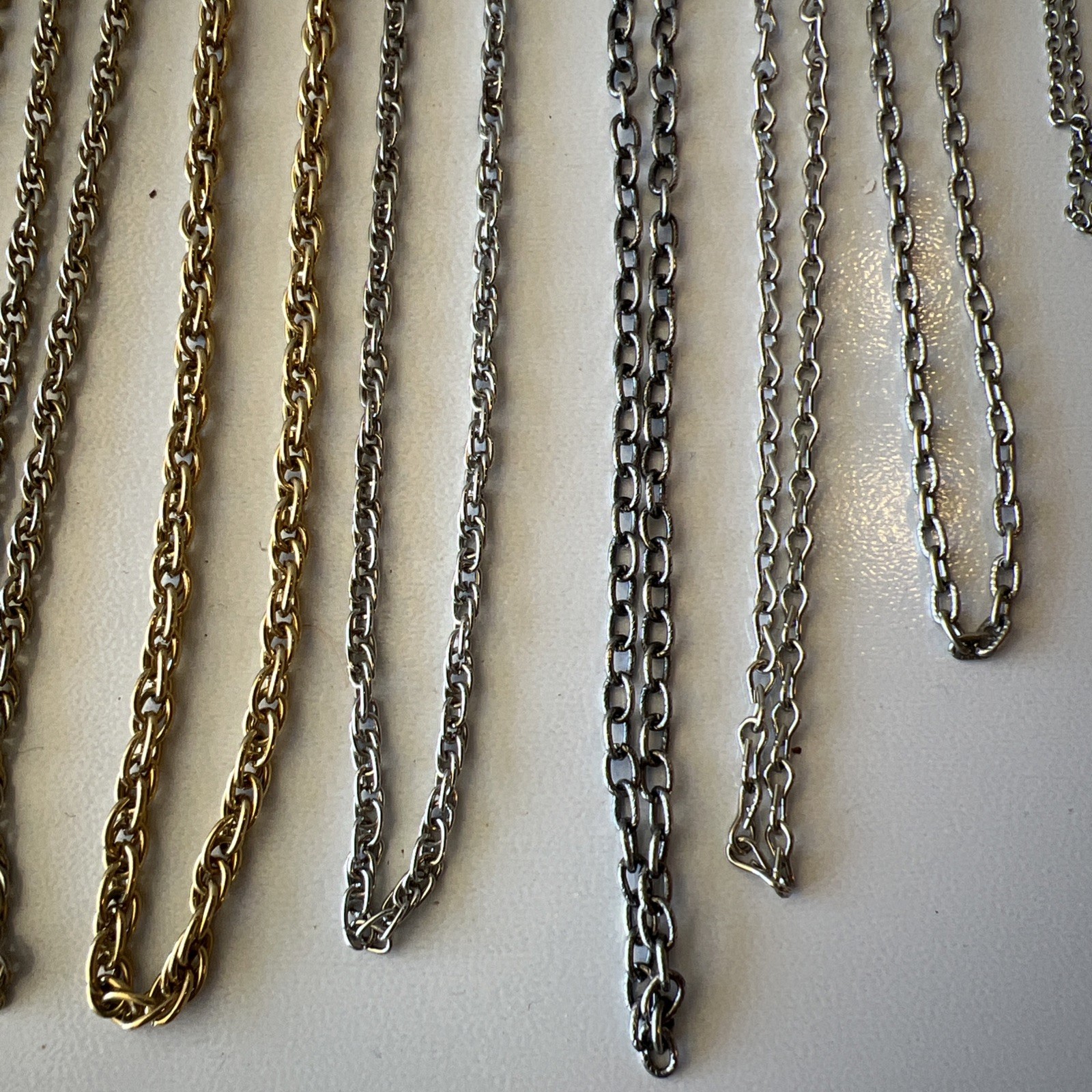 Lot of 20 Vintage and Modern Costume Jewelry Chains