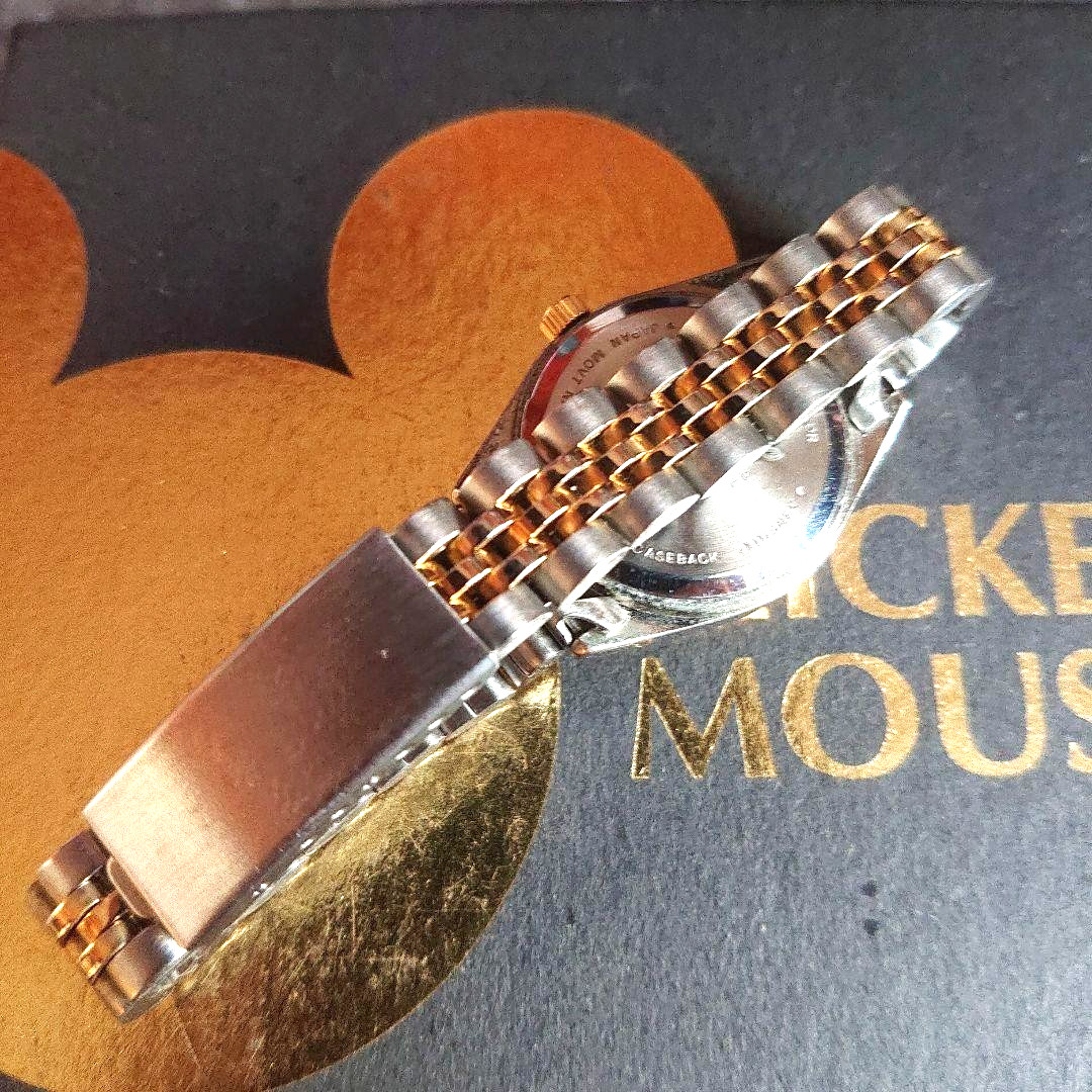 Disney Mickey Mouse Serrated Gold Day-Date Quartz Wristwatch Vintage Analogwatch