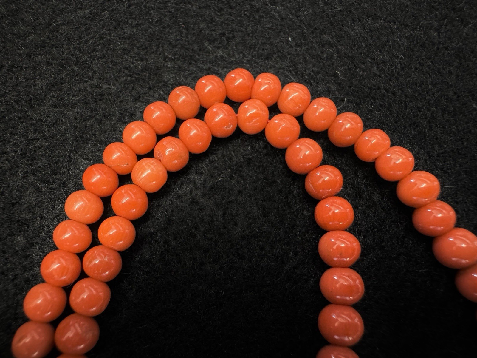 Vintage Vermeil Claps And Natural AAA Salmon Coral Graduated beads necklace 20in