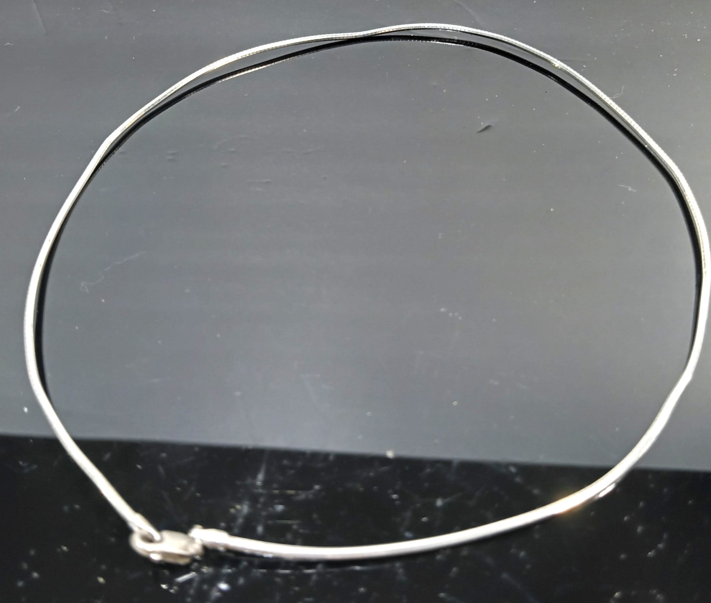 Vintage 925 Sterling Silver 16 Inch Wire Necklace With Claw Clasp