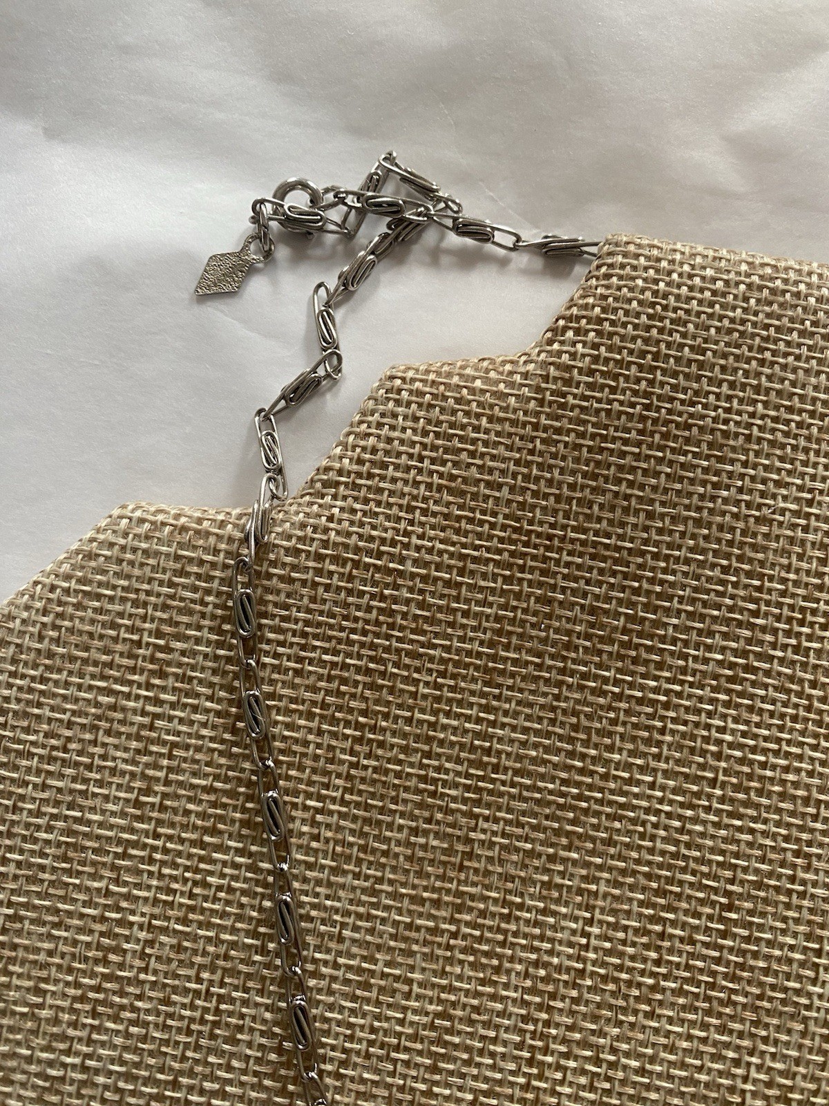 Vintage Sarah Coventry Necklace Silvertone Chain Rose Bead Gray White Faux Pearl