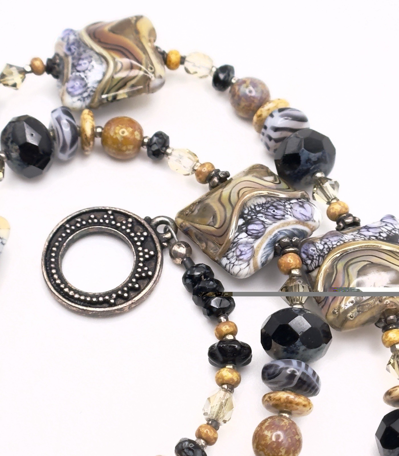 Vintage Lampwork Glass Bead Necklace 21 in