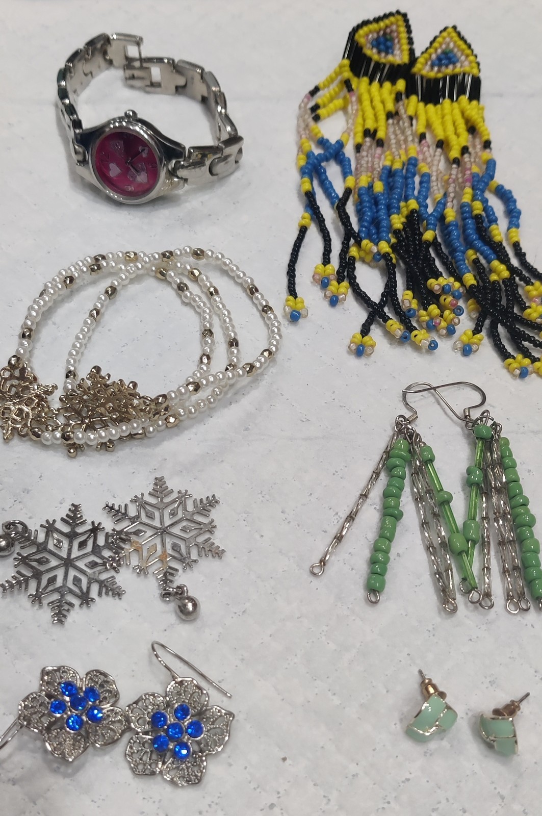 Lot Of Estate Costume Jewelry, 15 Pcs