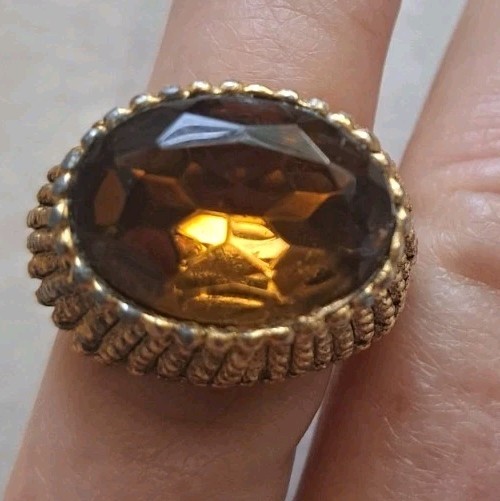 Beautiful Vintage Ring
