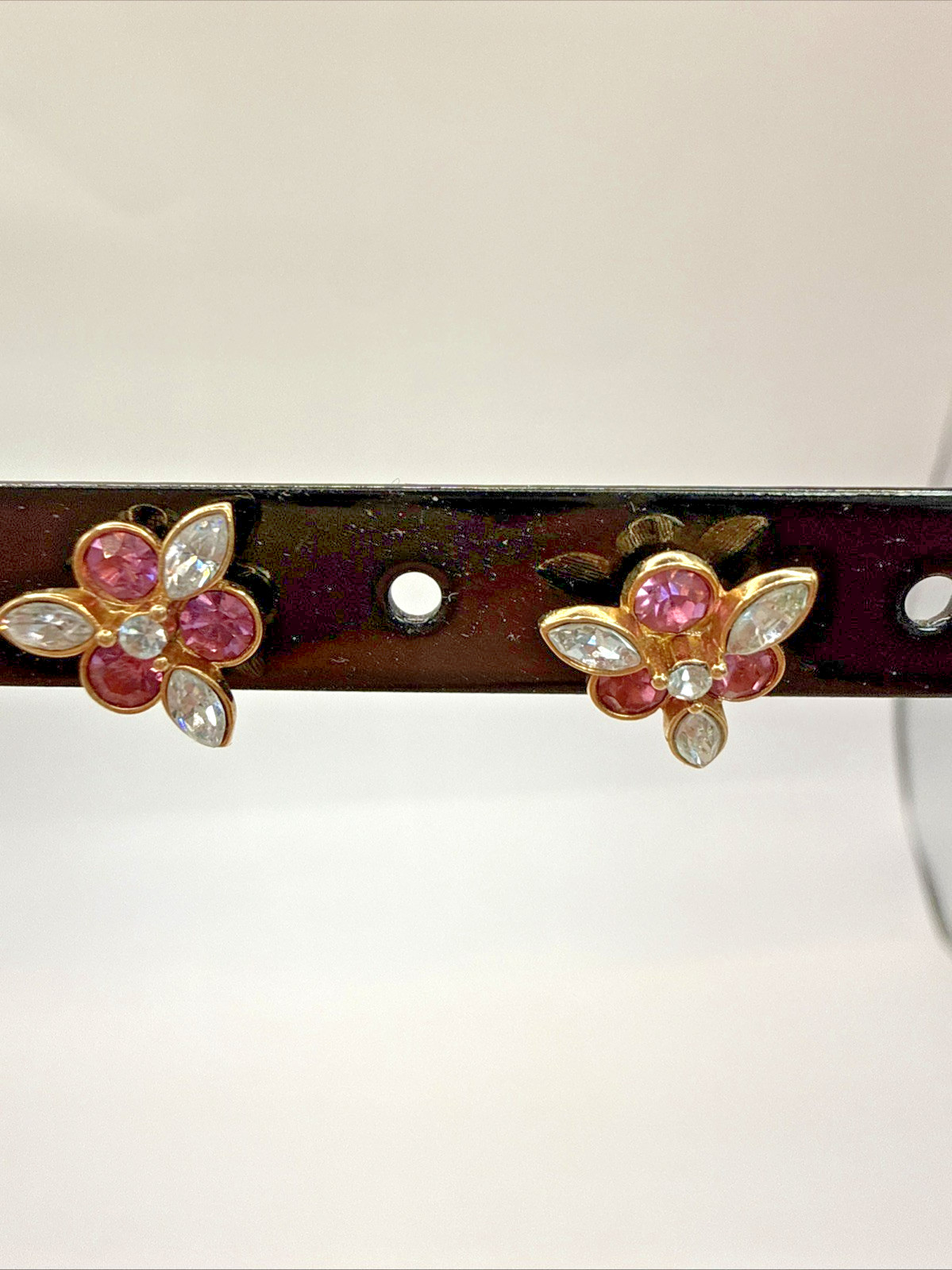 Avon 1985 Pink Sparkle Earrings Rhinestone Stud Earrings Gold Tone