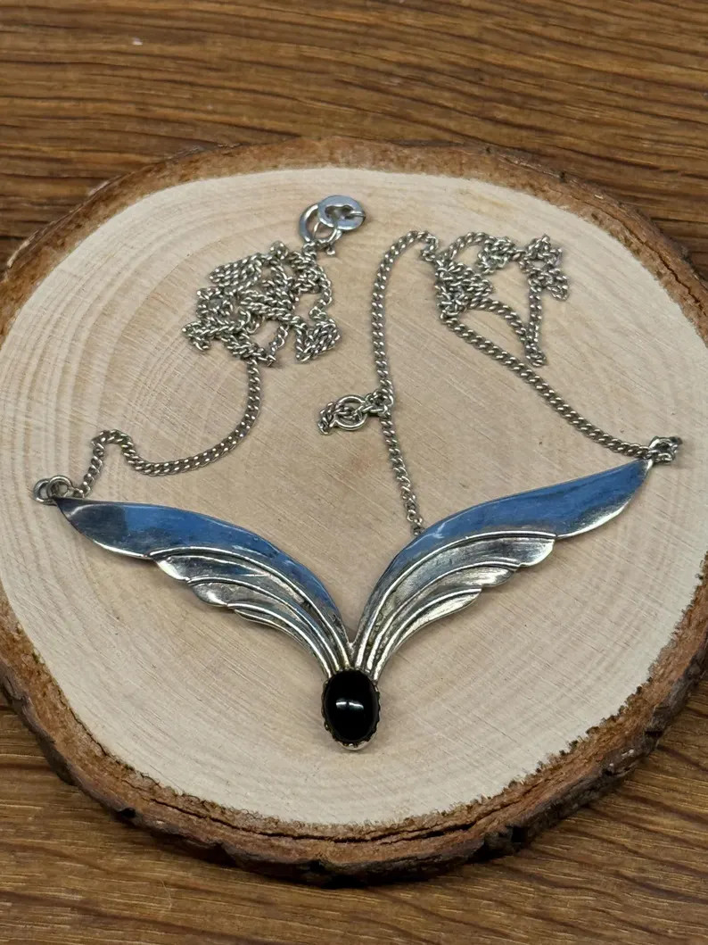 Vintage artisan necklace wings onyx 925 Sterling silver