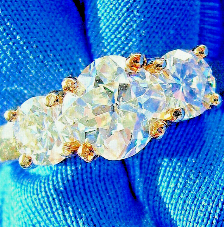 Original EARTH MINED DIAMOND Cushion cut Deco Engagement Ring 3 Stone 14K GOLD