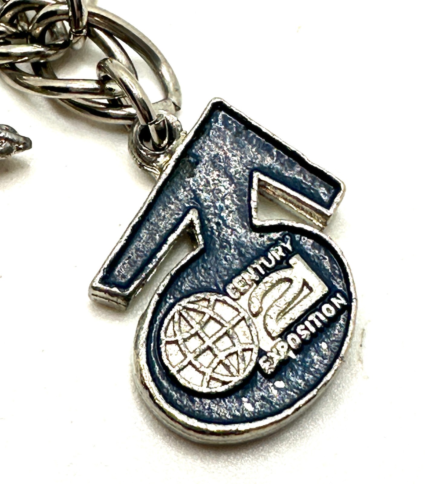 Vtg Worlds Fair 1962 Seattle Charm Bracelet Totem Pole Train Warship Cent 21