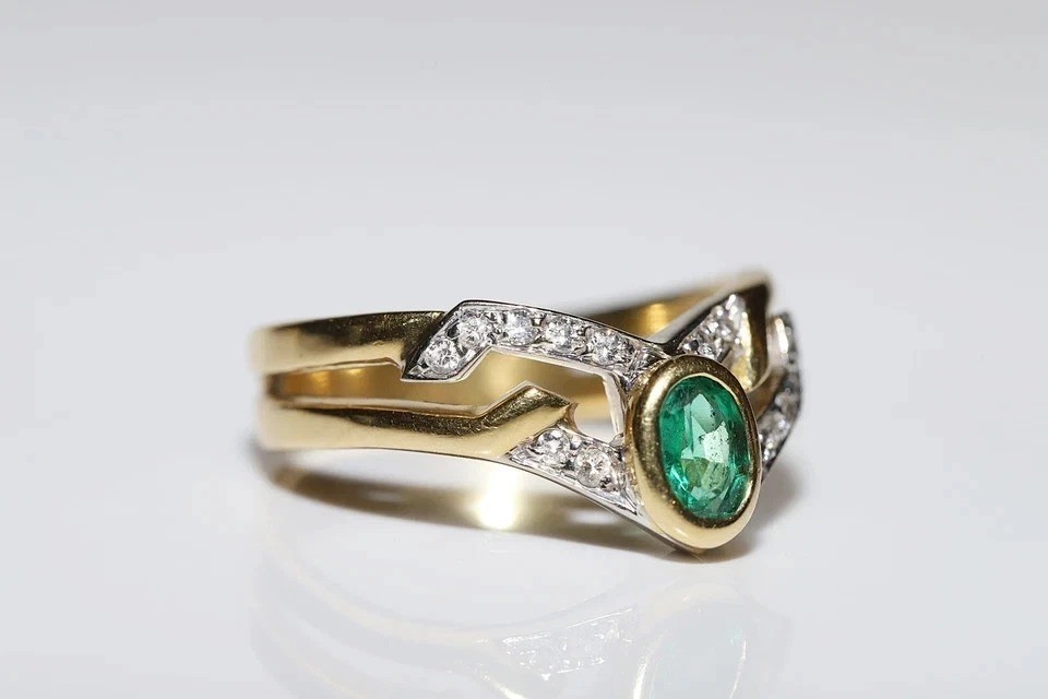 2.1Ct Art Deco Style Oval Lab Created Emerald & Diamond Wedding 14K Gold FN Ring