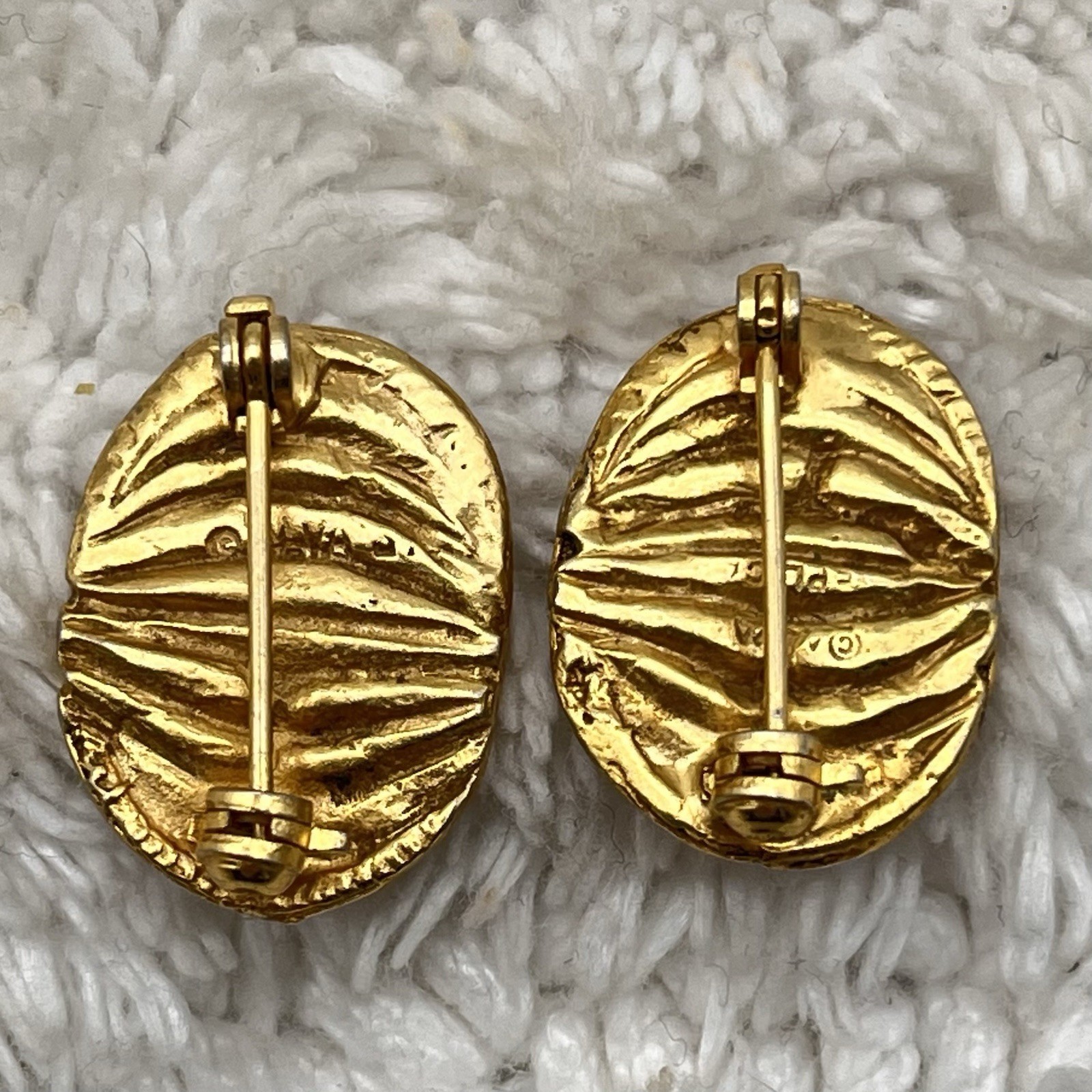 Vintage Scarab Beetle Brooch Lot of 2 Brushed Gold Tone Signed Alva Replica