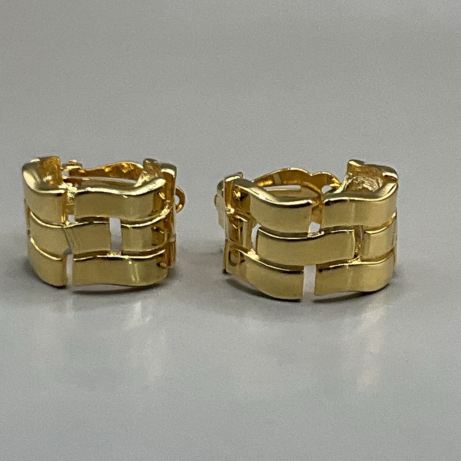 Anne Klein Womens Half Hoop Clip On Earrings Gold Tone Metal