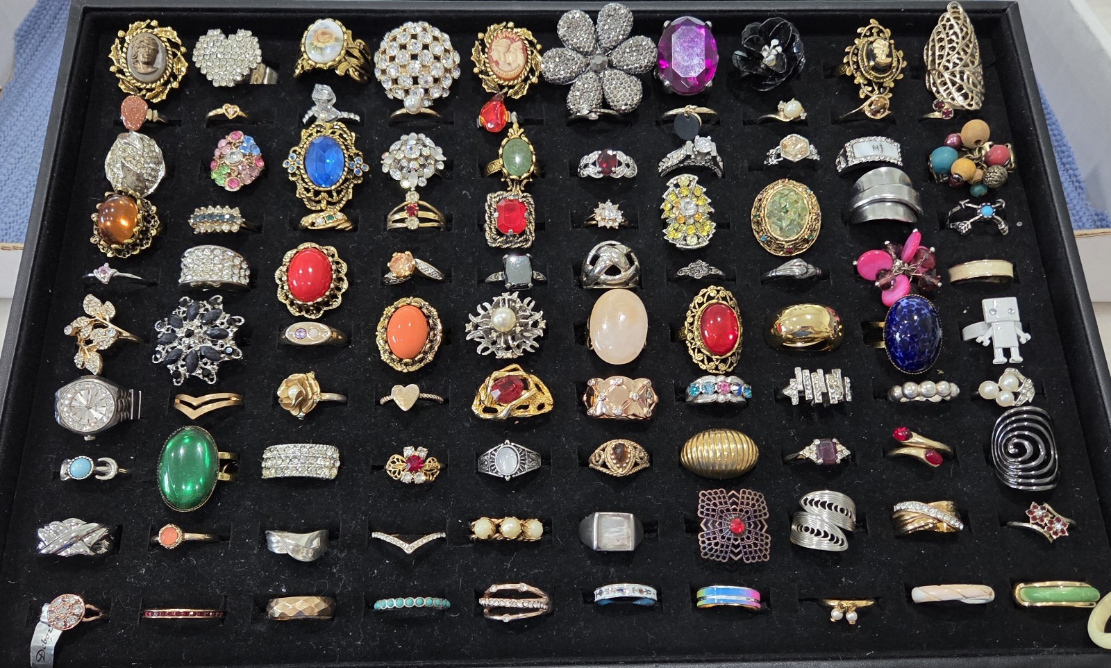 Vintage Mod Ring Lot Of 100. 23 Signed Kate Spade N.Y Avon Sterling Vendome