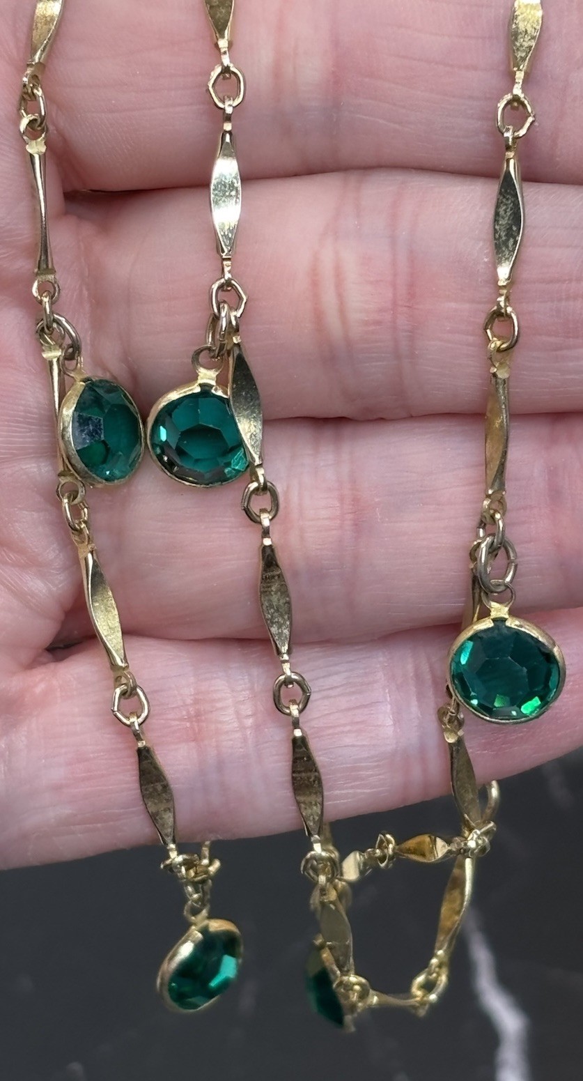 Vintage Bezel Set Green Crystal Station Necklace Bar Link Chain 23”