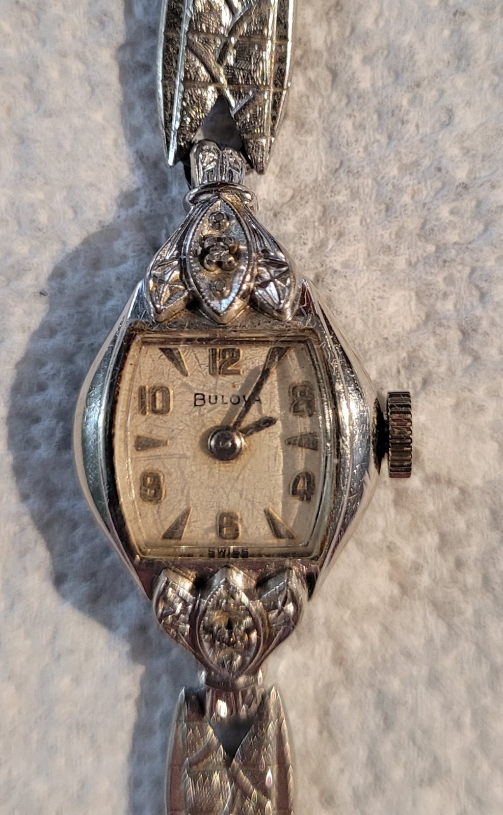 Vintage 1961 Bulova Women’s Watch With Stones M1 – Working