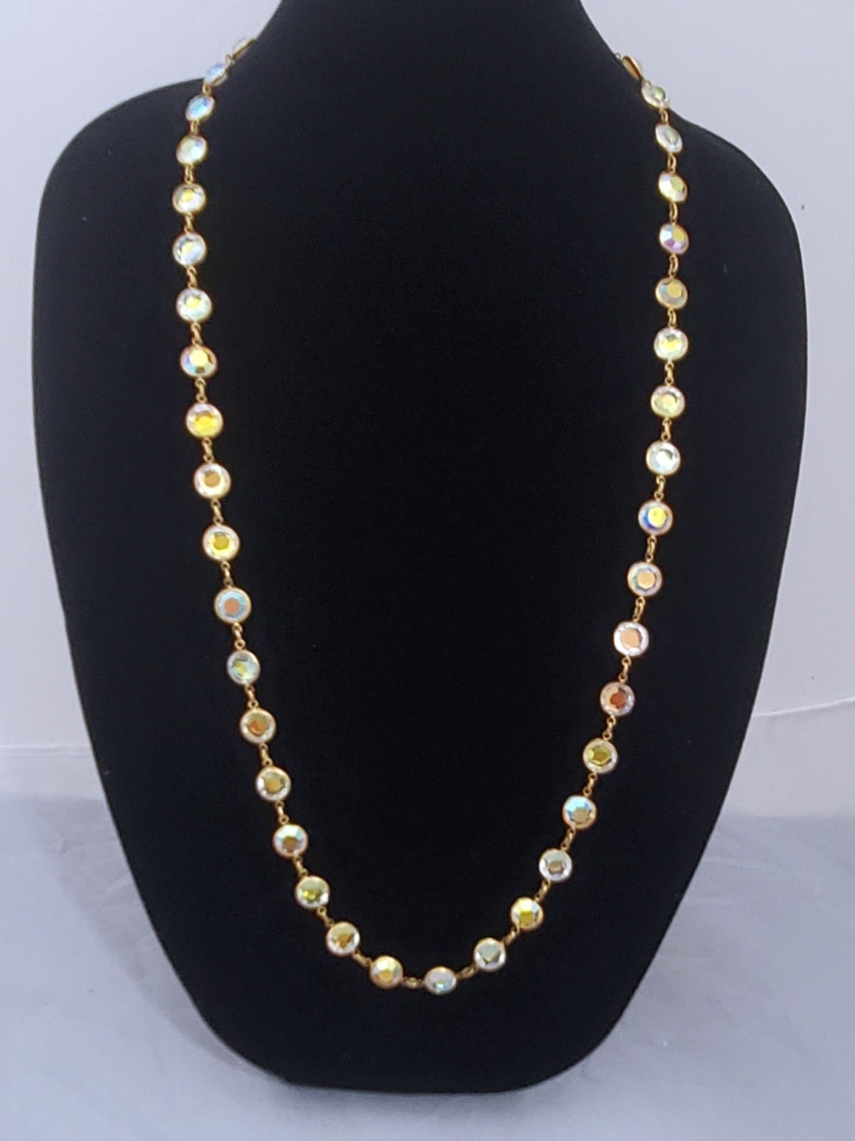 Vintage Aura Borealis Peacock Faceted Round Crystal Necklace Brilliant 35″ Long
