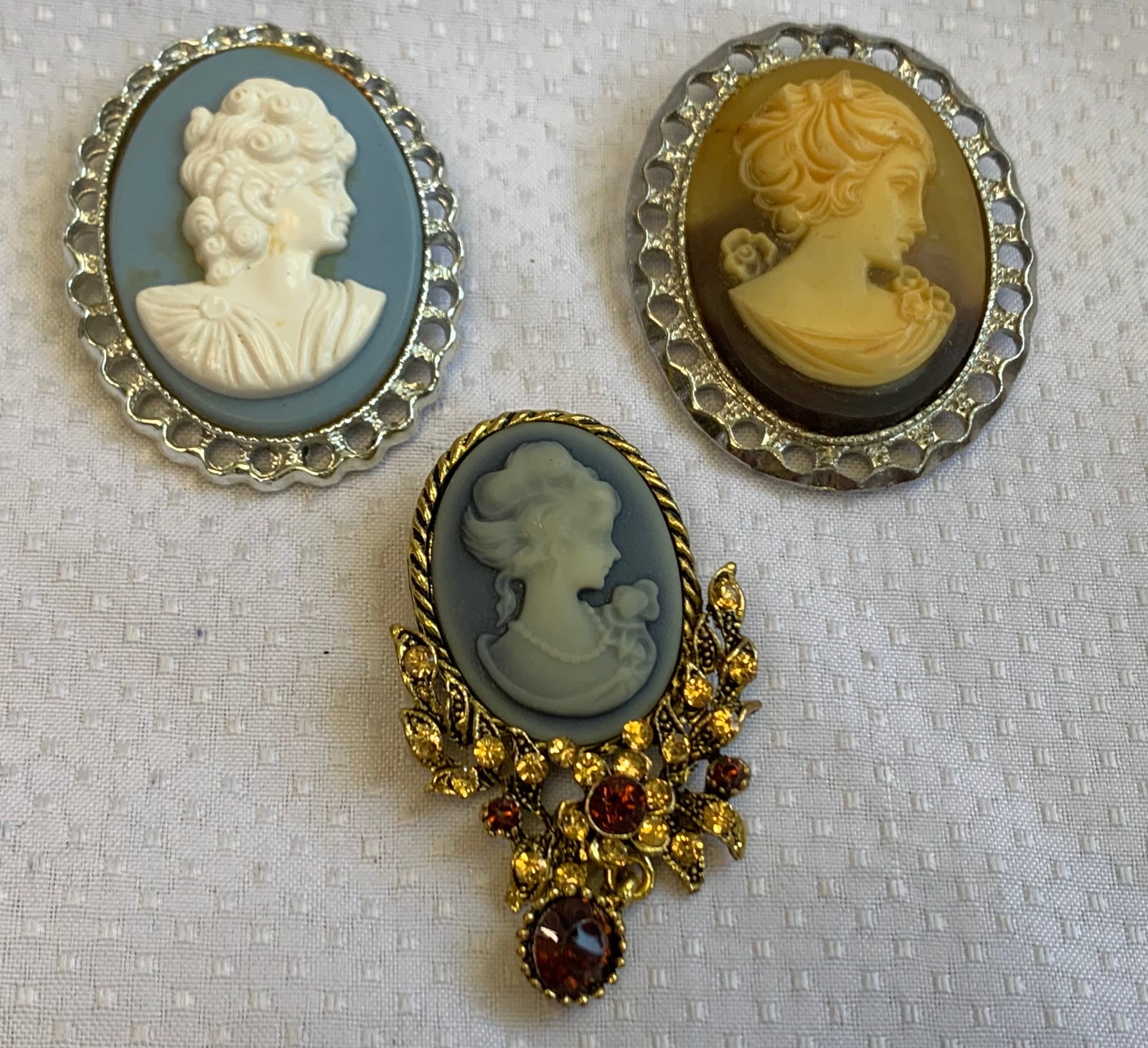 Vintage Cameo Jewelry Lot Lockets Choker Earrings Necklaces Brooches Pins