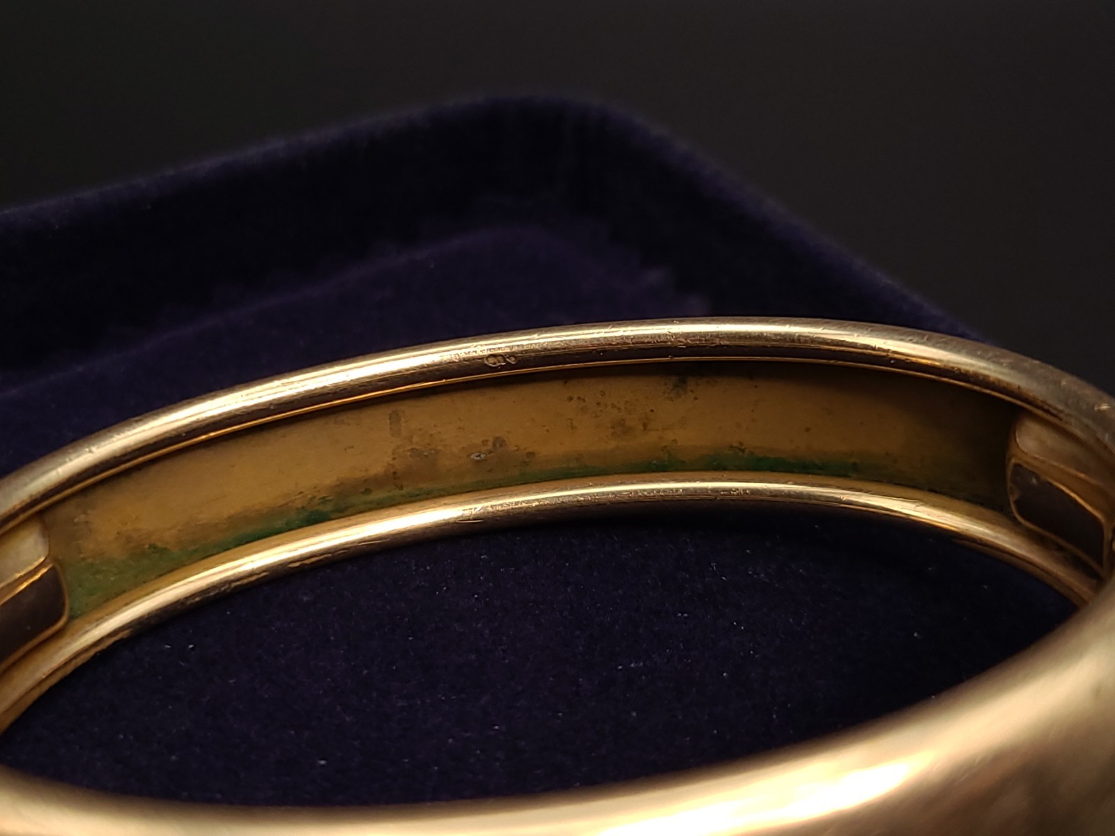 Antique Victorian Gold Filled Engraved Floral Hinged Bangle Bracelet 18cm