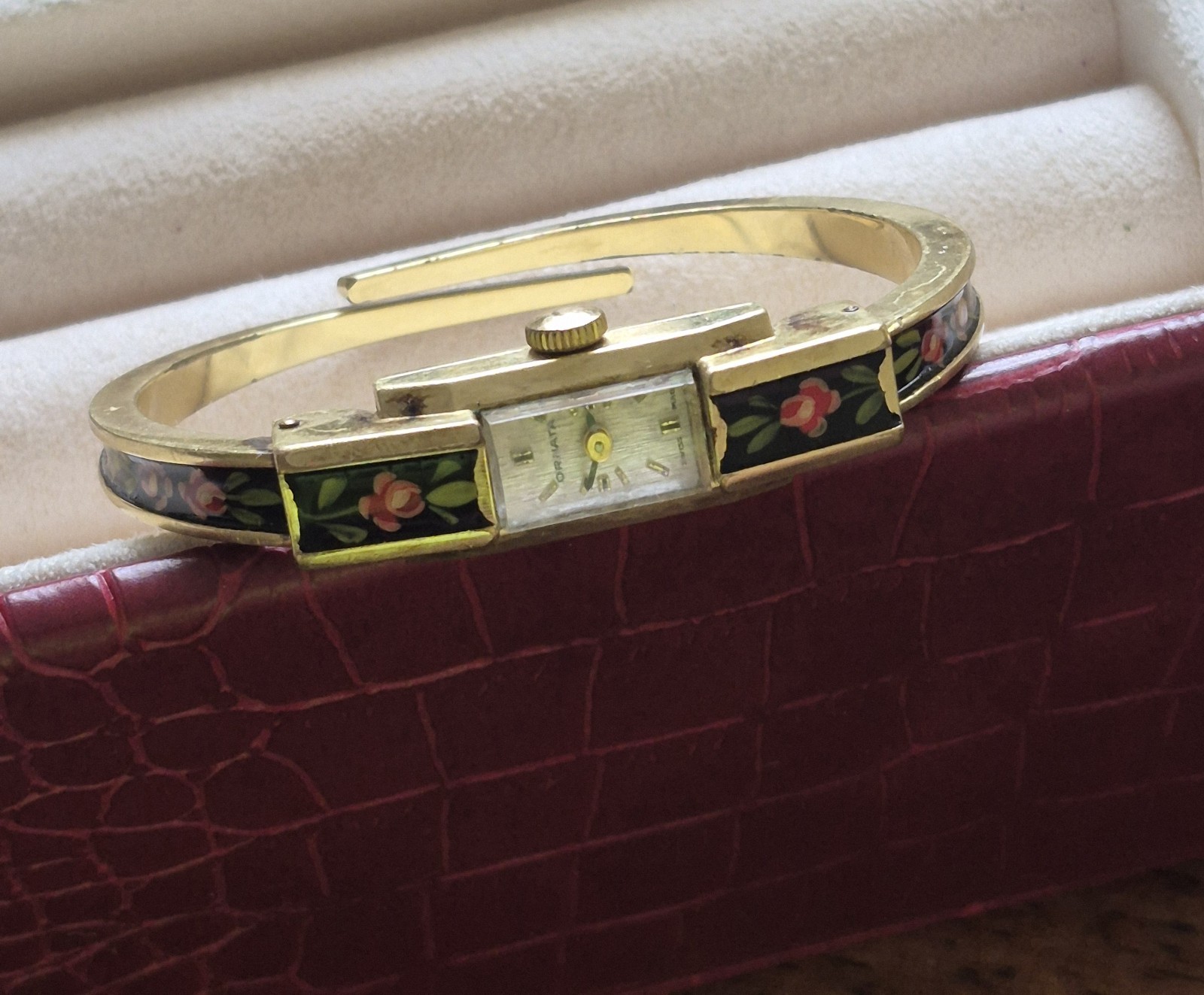 1950’s Vintage Ornata Gold Plated Watch With Floral Design On Black Enamel
