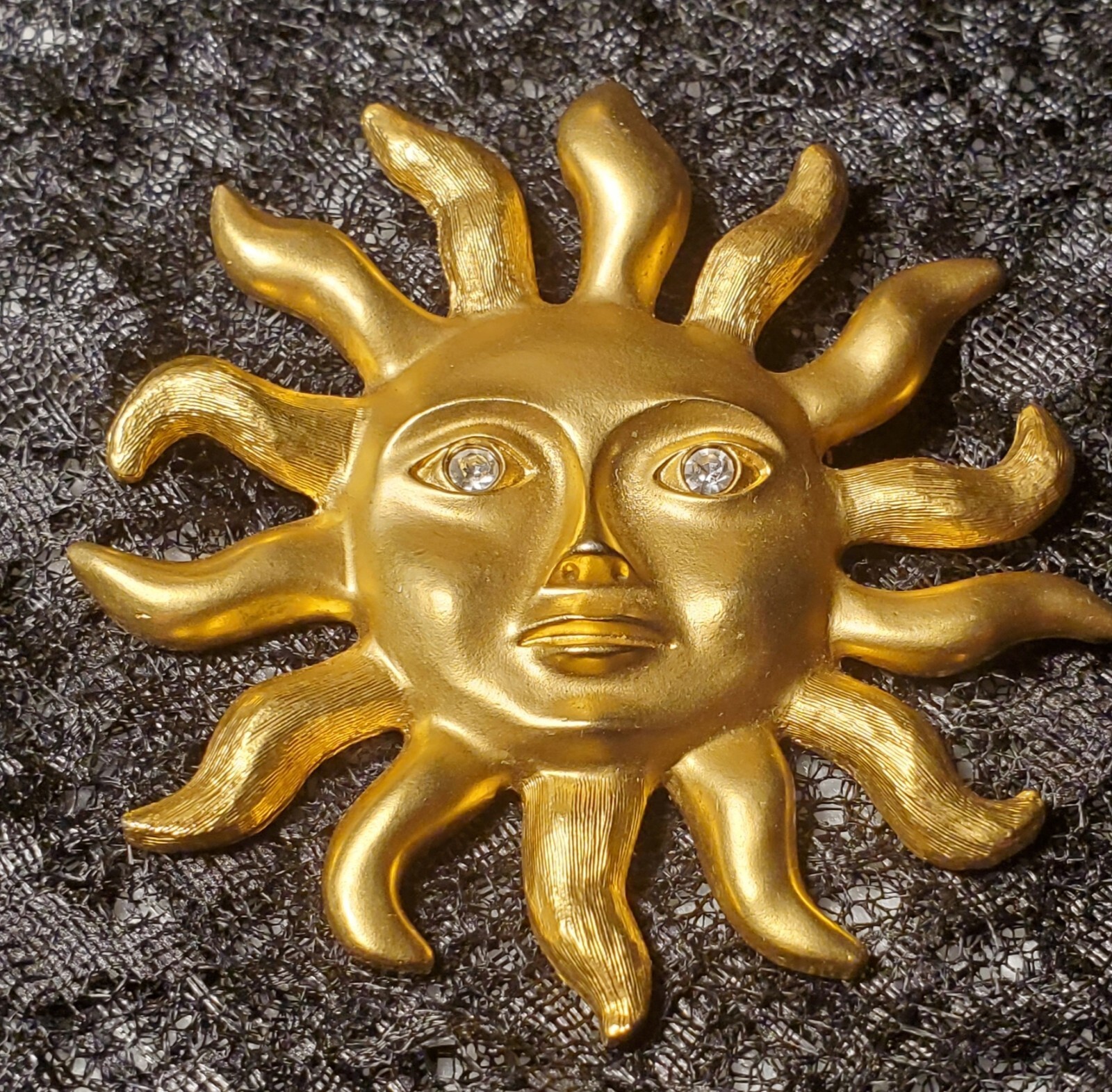 Yellow Gold & Crystal Rhinestone Aztec Sun God Brooch Avon Vintage 1974 Zodiac
