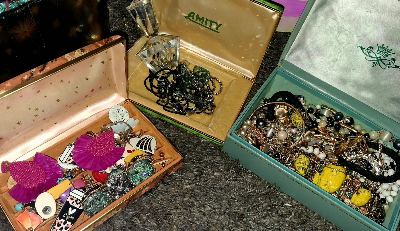 Vintage Mixed Signed Costume Jewelry Hat Box & Travel Cases Included 🔥BSK