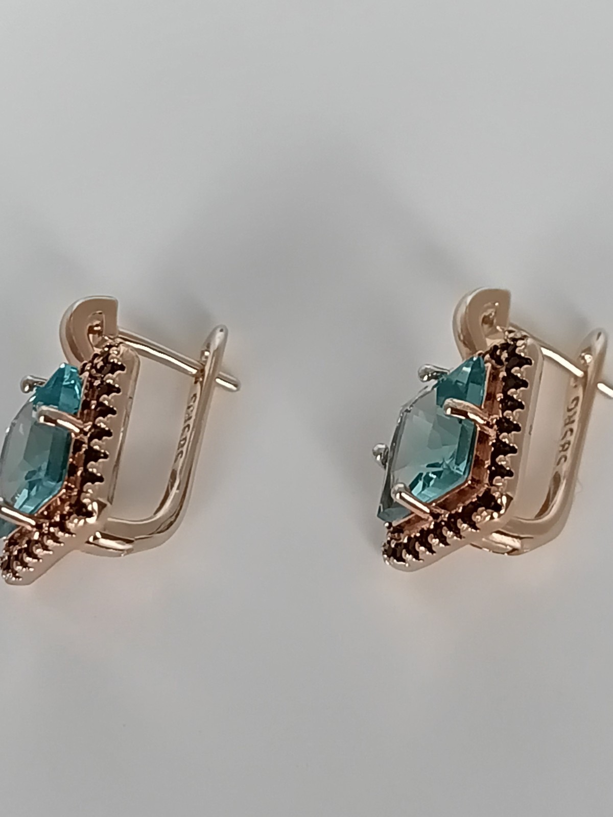 Vintage 1990-s 14 Ct Rolled Gold Aquamarine Zircons Earrings – Hallmarked 585 RG